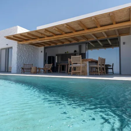 Olivia With Private Swimming Pool Naxos City