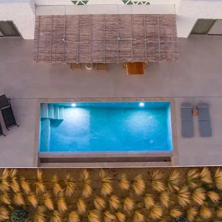 Villa Olivia With Private Swimming Pool Naxos City